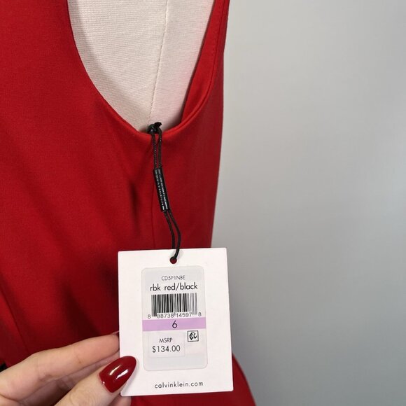 Calvin Klein Dress Fit Flare Cocktail Pleated Belted Red Black Women’s 6 NWT - Picture 4 of 8